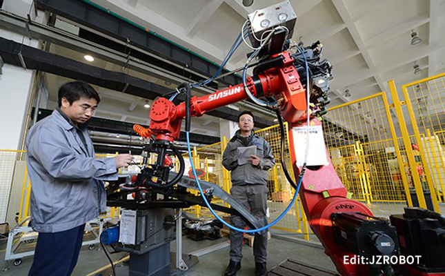 中國工業(yè)機(jī)器人